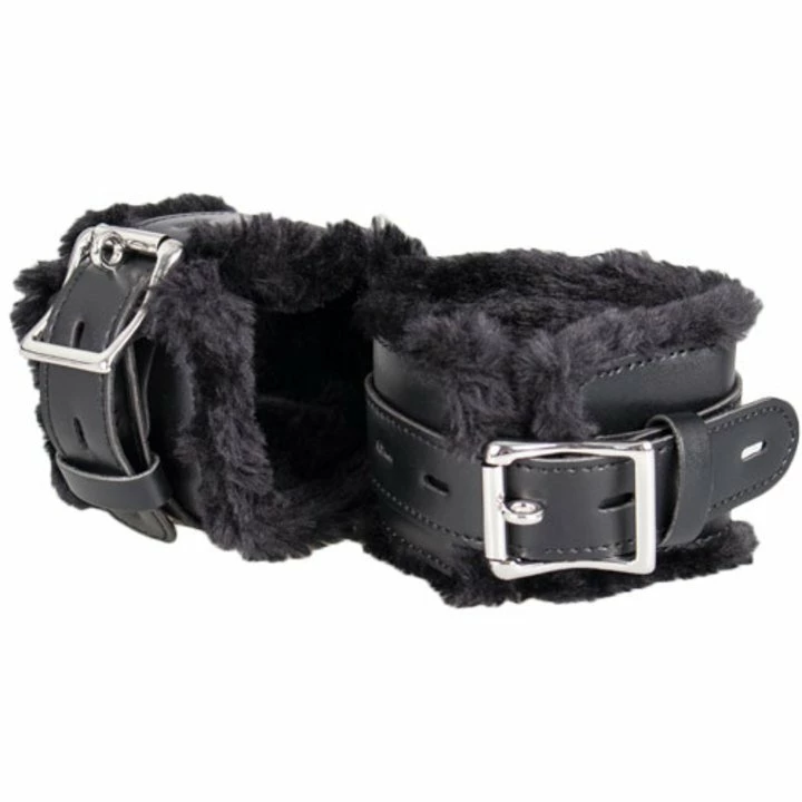 Outlet ๐ Bondara Black Faux Leather Furry Padlocked Handcuffs ๐ 5 Outlet ๐ Bondara Black Faux Leather Furry Padlocked Handcuffs ๐ - Image 3